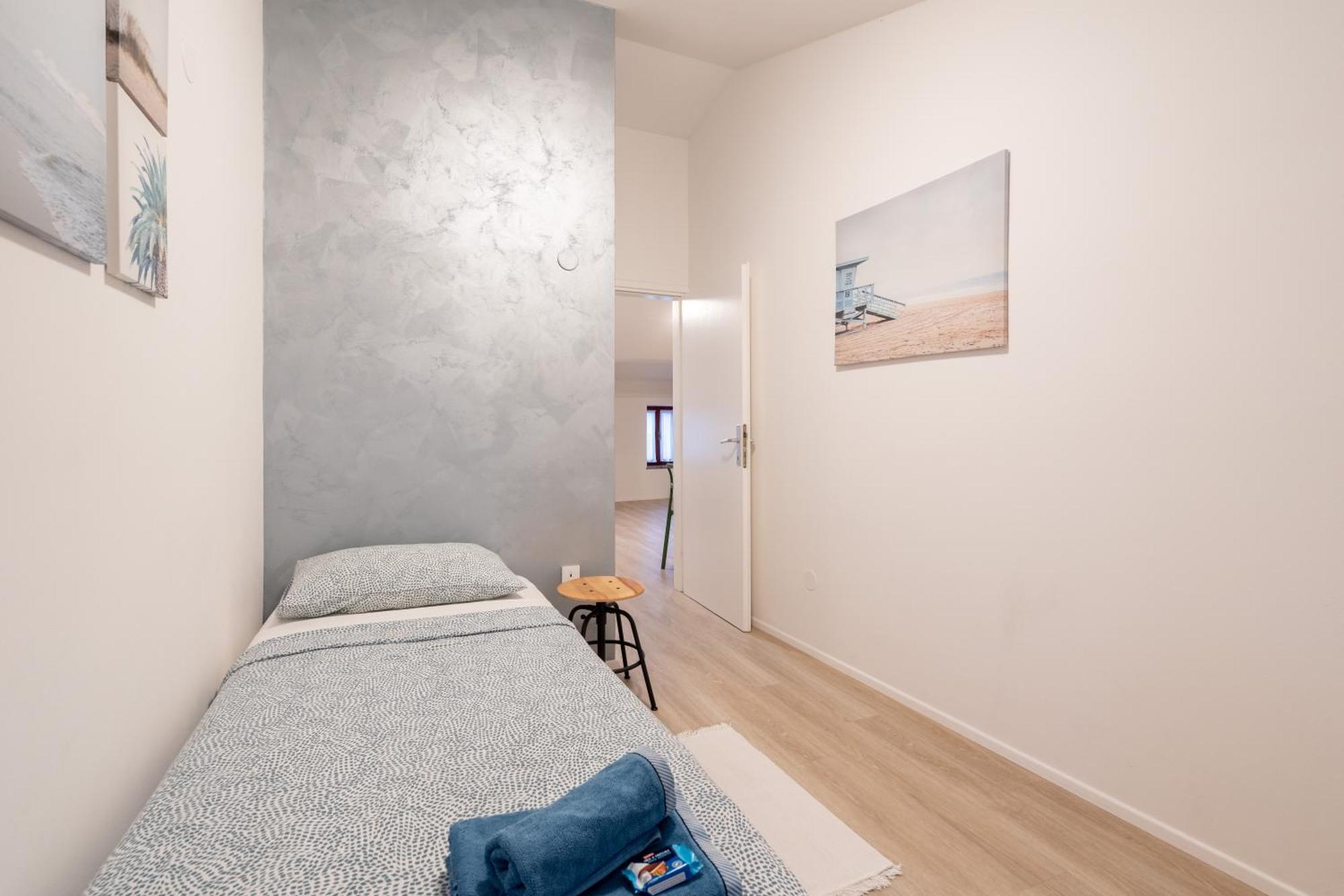 Loft With 2 Bedrooms - Historical District Apartment *